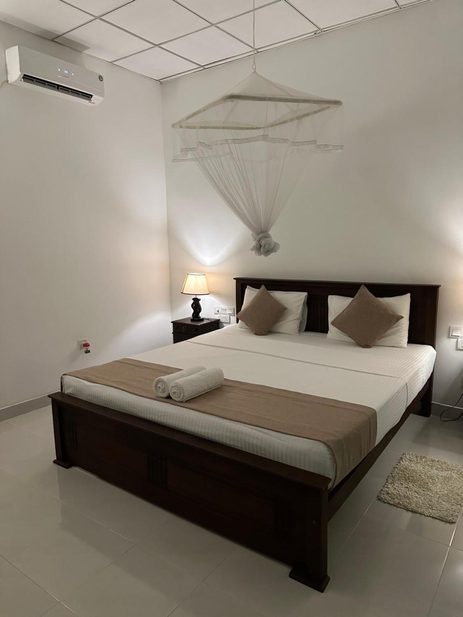 Sigiri Hibiscus Villa Sigiriya Buitenkant foto